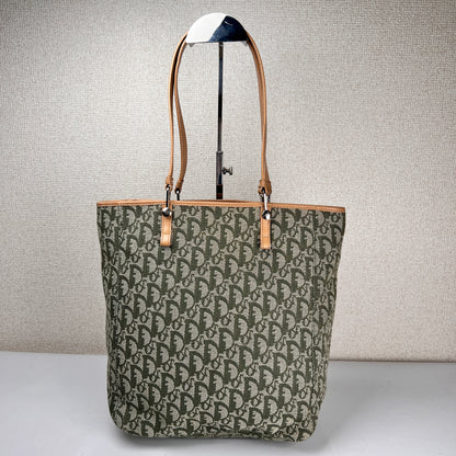 Dior Green Tote Bags A-19313
