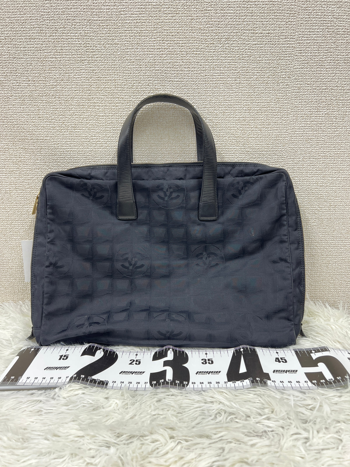 Chanel Black Shoulder Bags A-19314