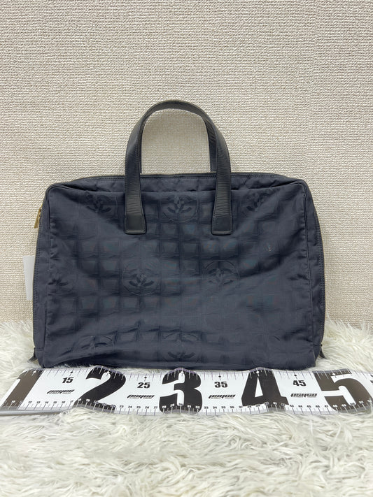Chanel Black Shoulder Bags A-19314