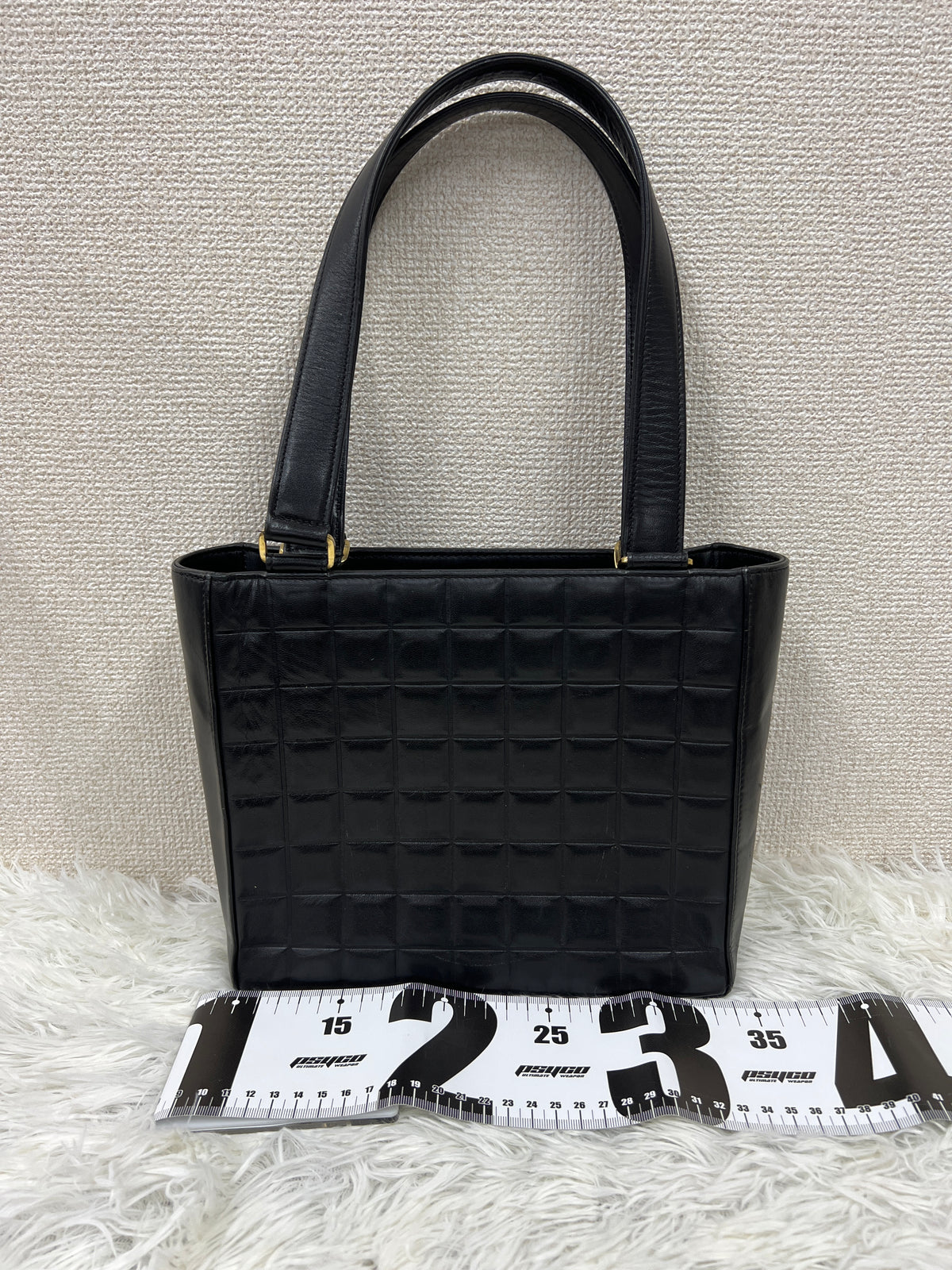 Chanel Black Shoulder Bags A-19323