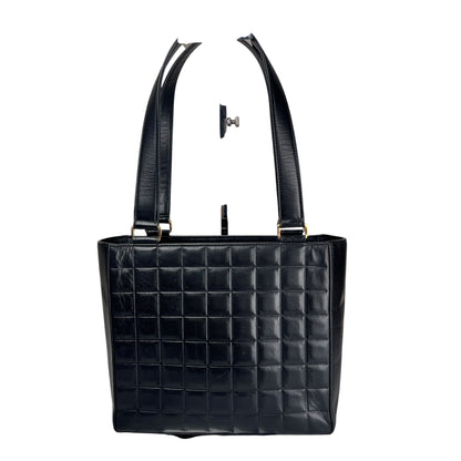 Chanel Black Shoulder Bags A-19323