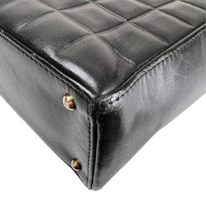 Chanel Black Shoulder Bags A-19323