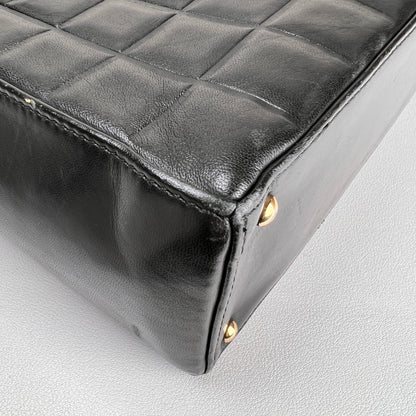 Chanel Black Shoulder Bags A-19323