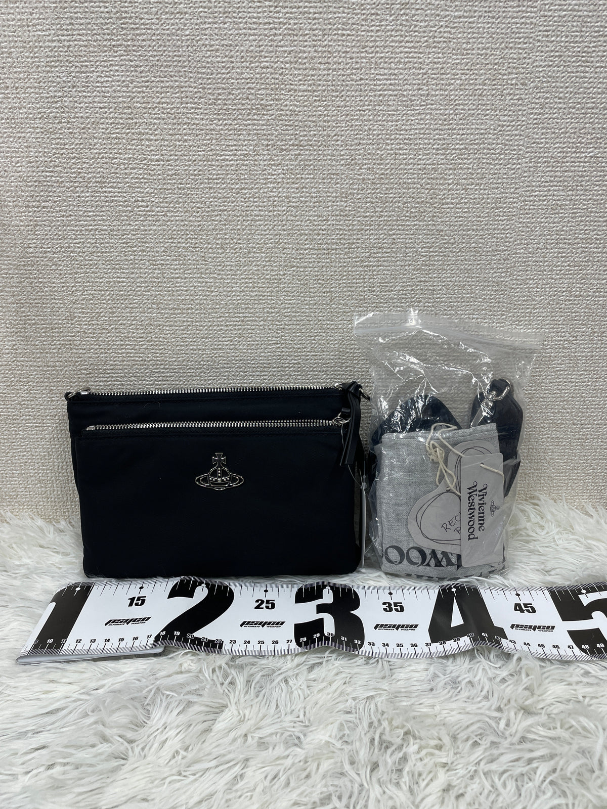Vivienne Westwood Black Shoulder Bags A-19329