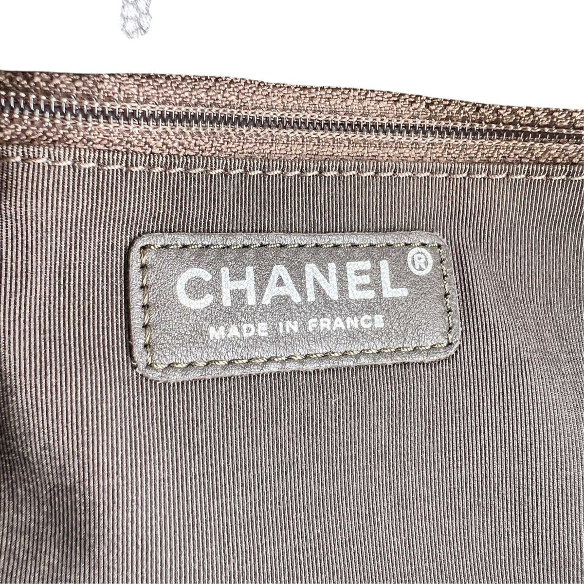 Chanel Gray Tote Bags A-19333
