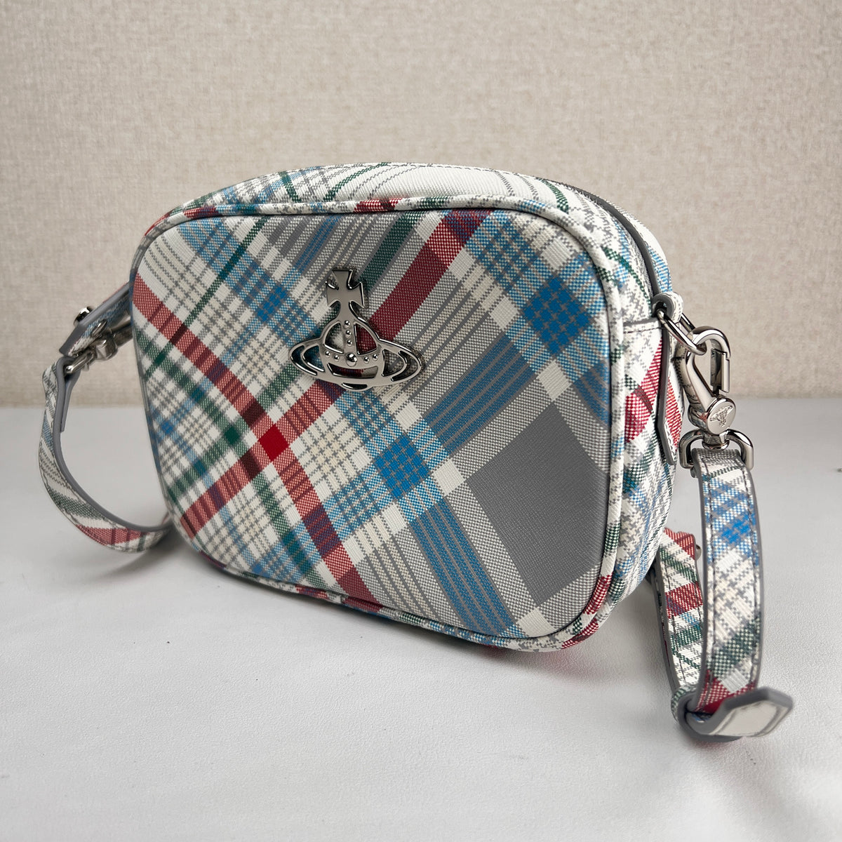 Vivienne Westwood Multicolor A-19334