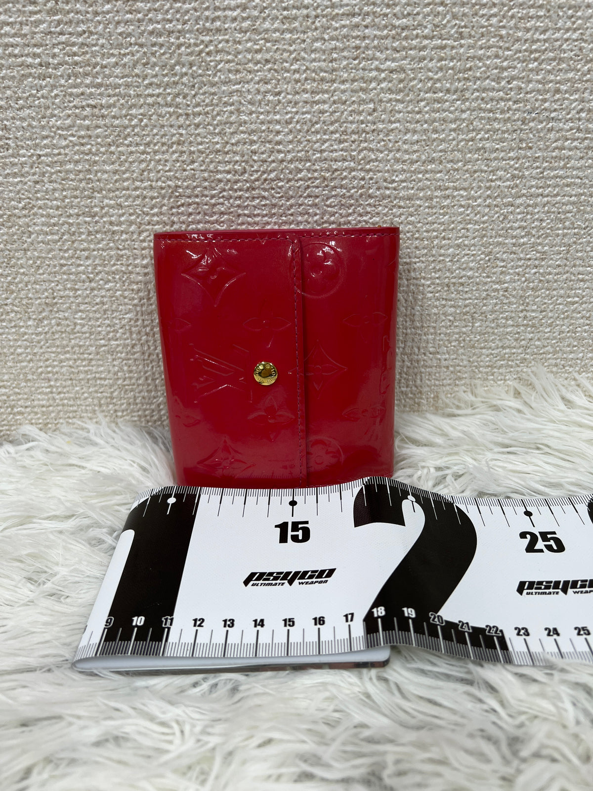 Louis Vuitton Red A-19336