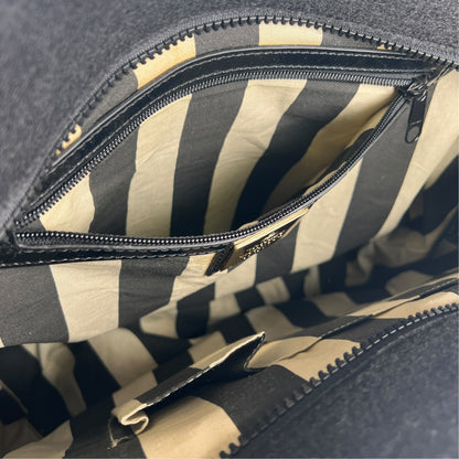 Vivienne Westwood Black Tote Bags A-19340