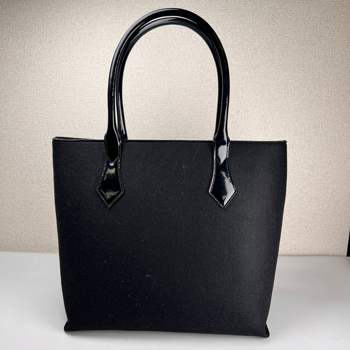 Vivienne Westwood Black Tote Bags A-19340