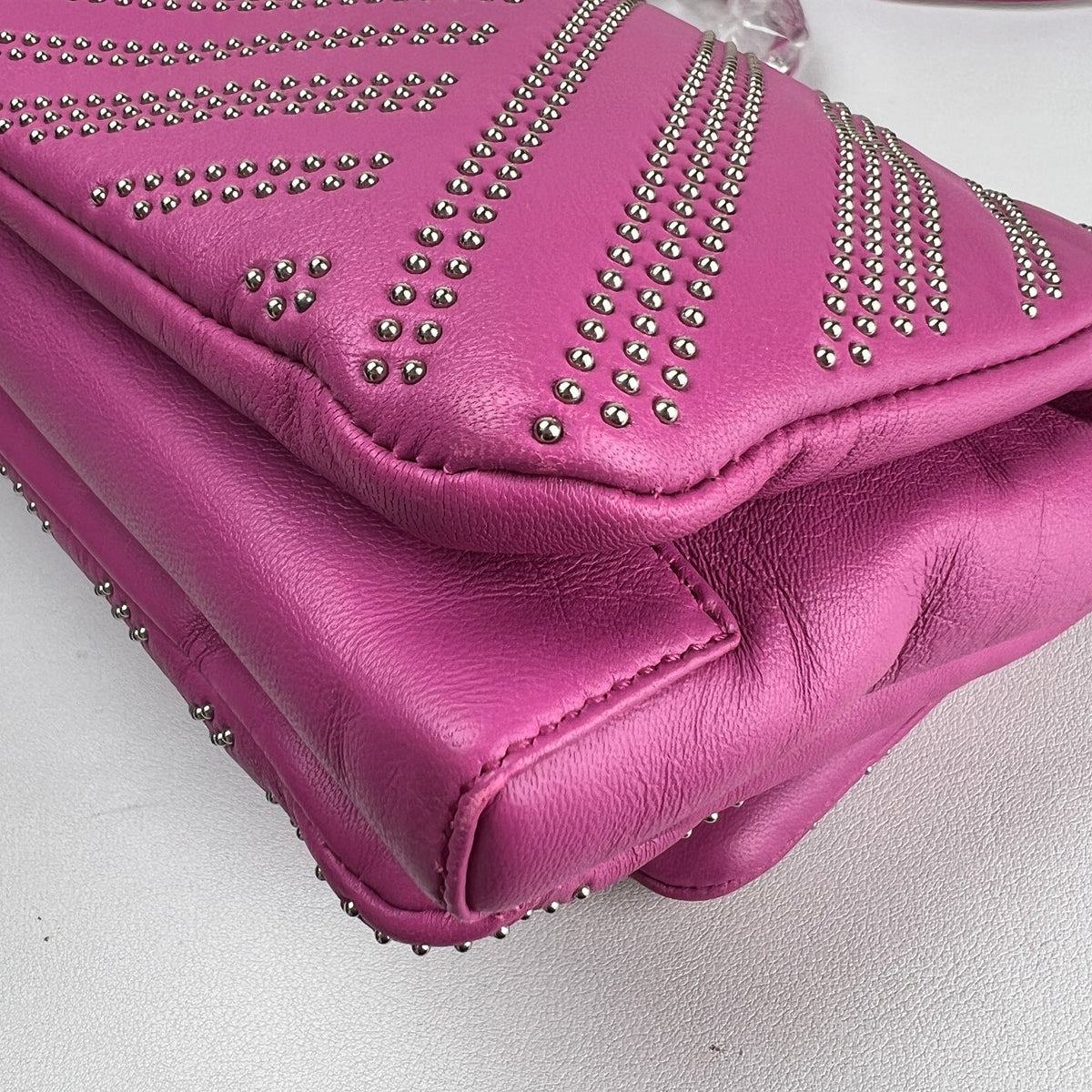 Ferragamo Pink Shoulder Bags A-19341