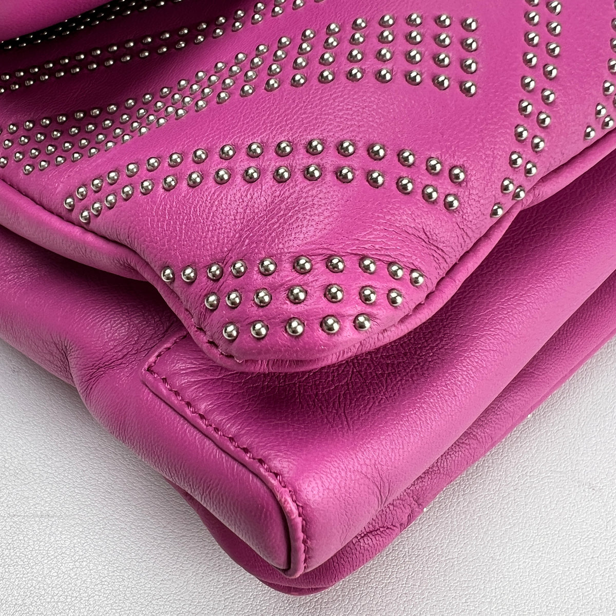 Ferragamo Pink Shoulder Bags A-19341