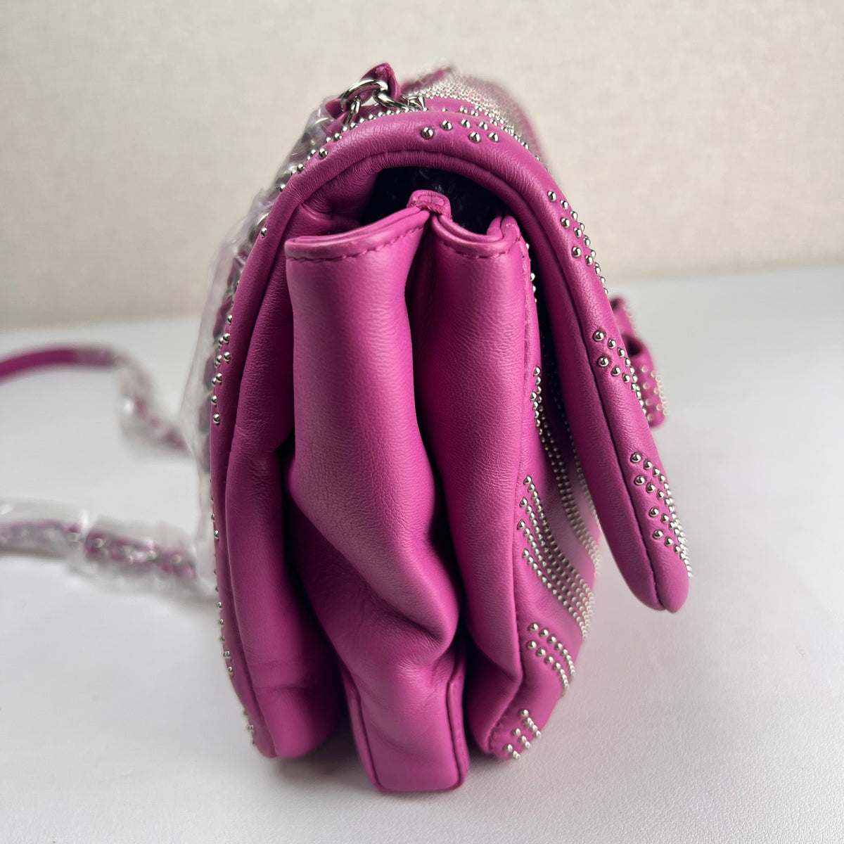 Ferragamo Pink Shoulder Bags A-19341