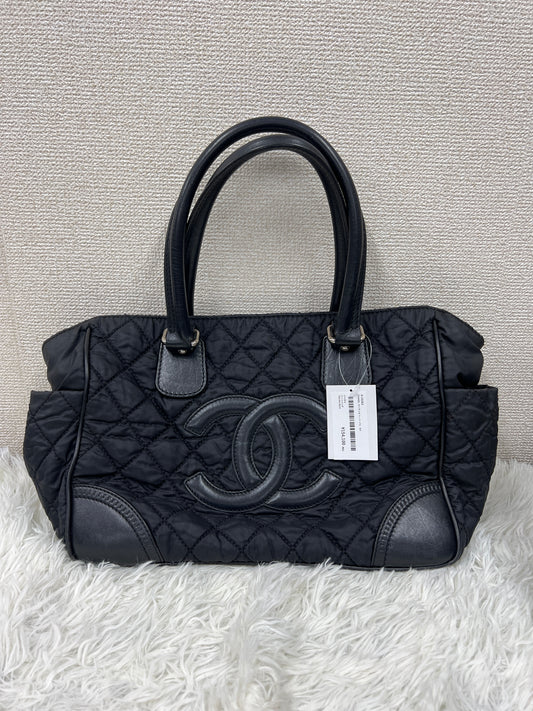 Chanel Black Tote Bags A-19363