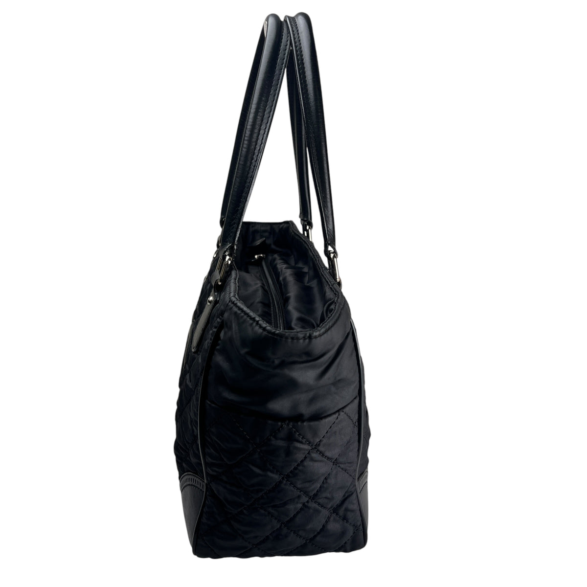 Chanel Black Tote Bags A-19363