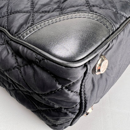 Chanel Black Tote Bags A-19363