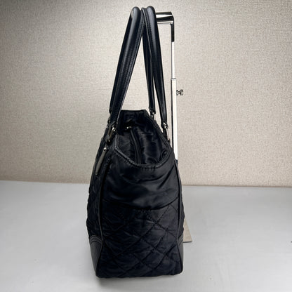 Chanel Black Tote Bags A-19363