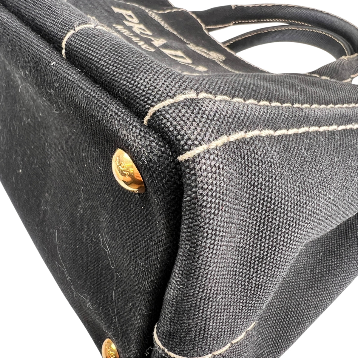 Prada Black Tote Bags A-19374