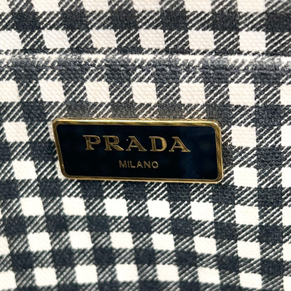 Prada Black Tote Bags A-19374