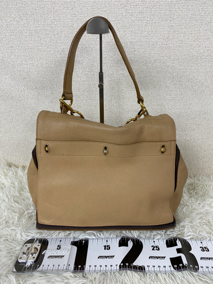 Saint Laurent Beige Shoulder Bags A-19376