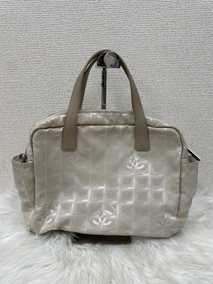 Chanel White Handle Bags A-19382