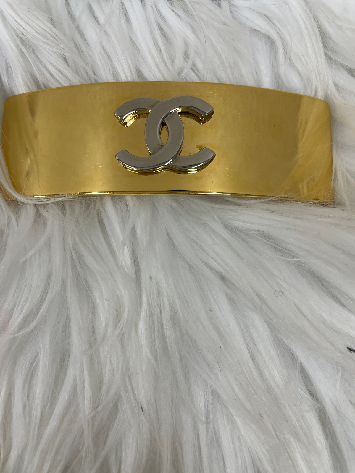 Chanel Gold Small goods A-19385