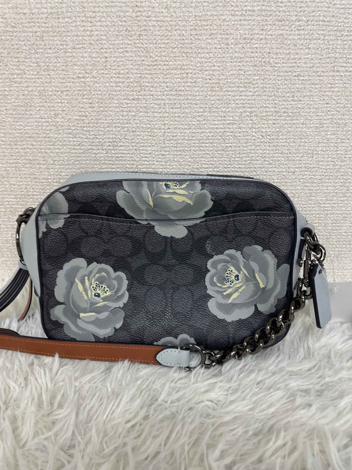 Coach Multicolor Shoulder Bags A-19412