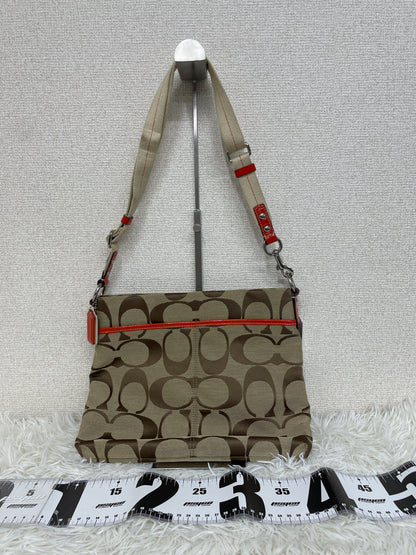 Coach Beige Shoulder Bags A-19425