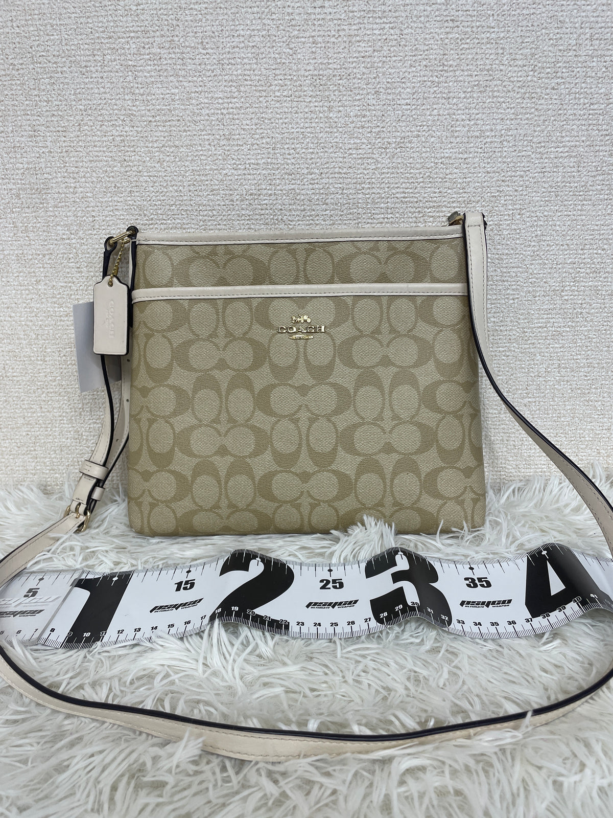 Coach Beige Shoulder Bags A-19439