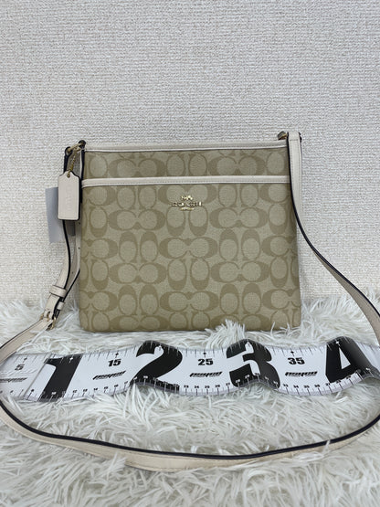 Coach Beige Shoulder Bags A-19439