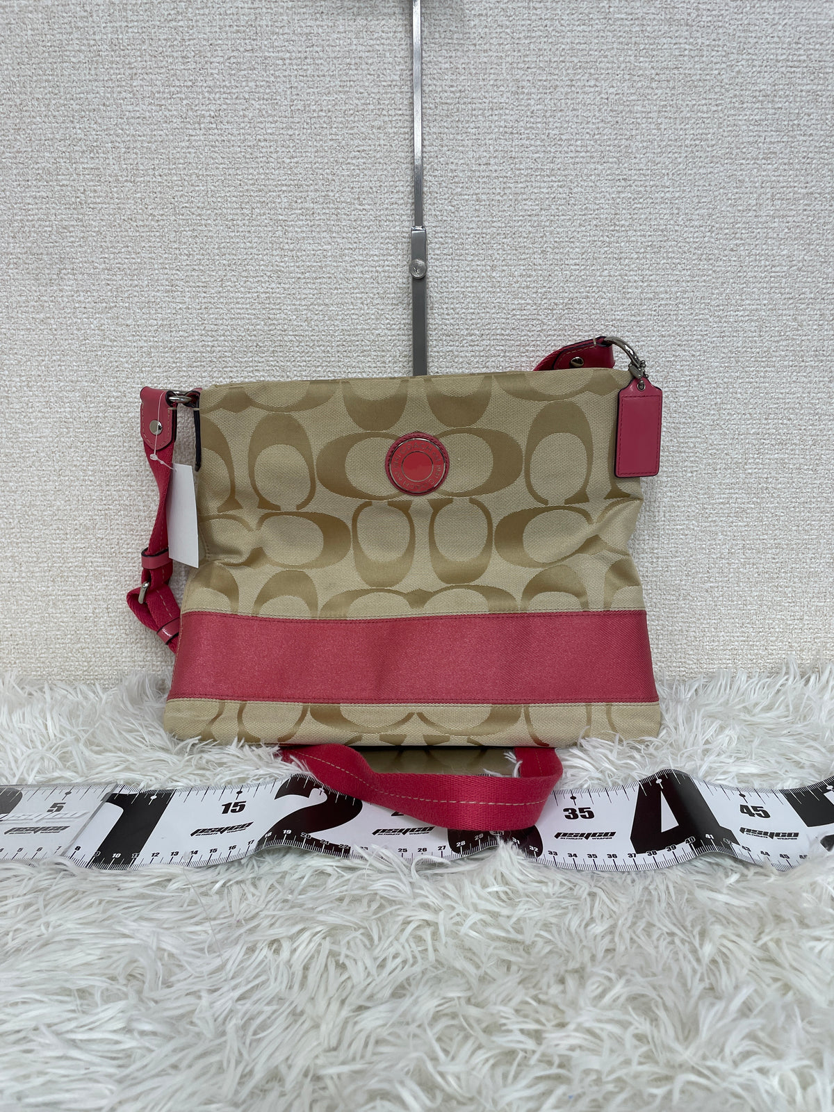 Coach Beige Shoulder Bags A-19441