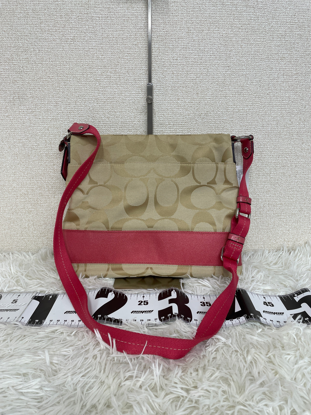 Coach Beige Shoulder Bags A-19441