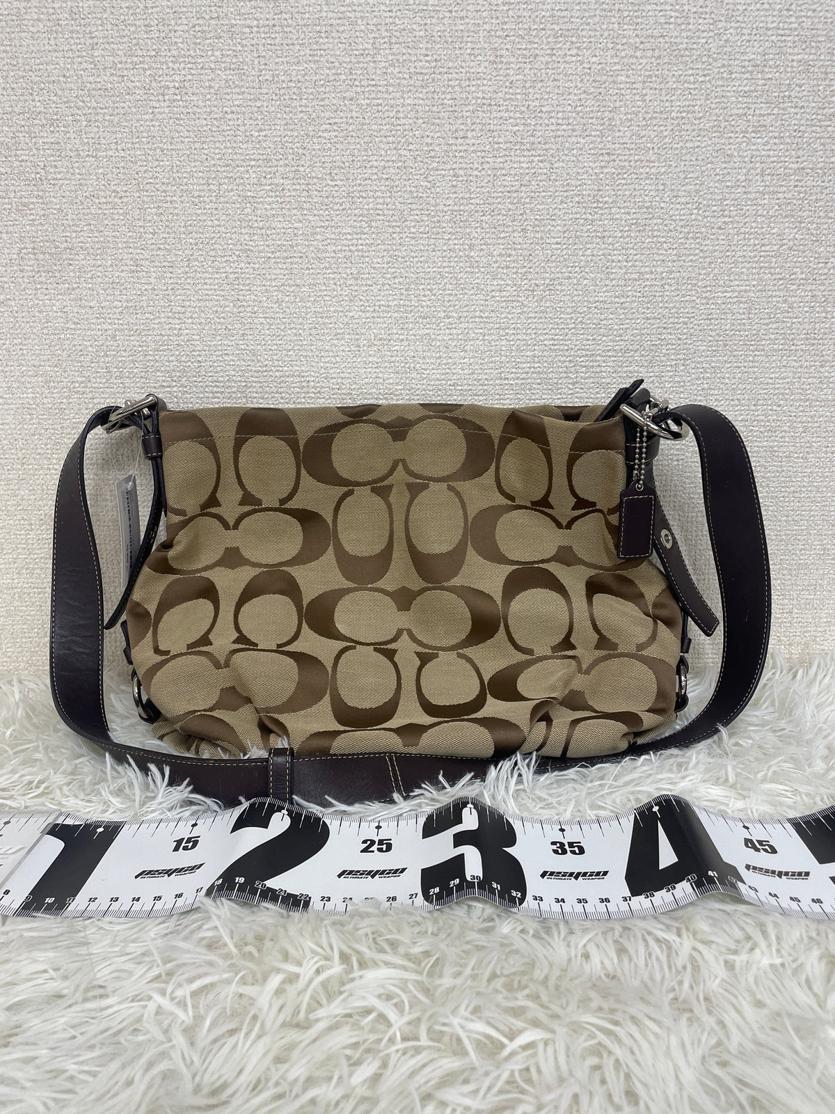 Coach Beige Shoulder Bags A-19445