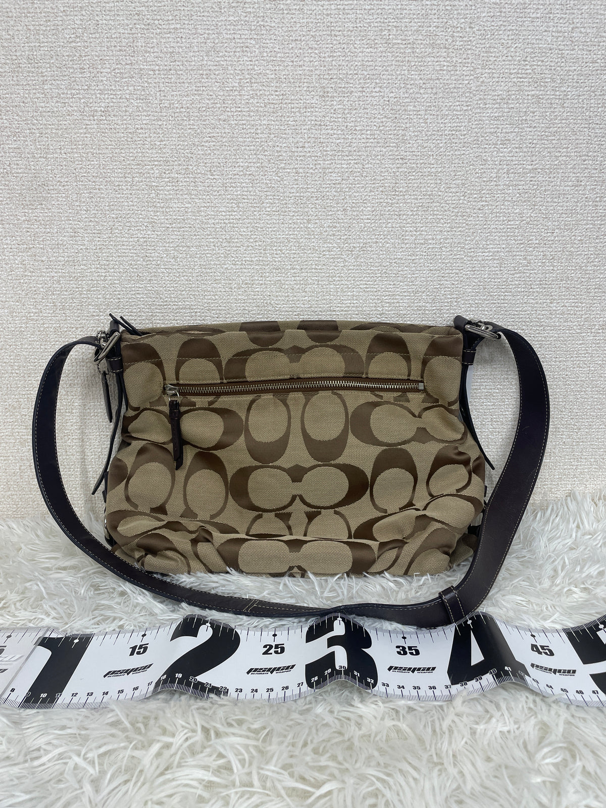 Coach Beige Shoulder Bags A-19445