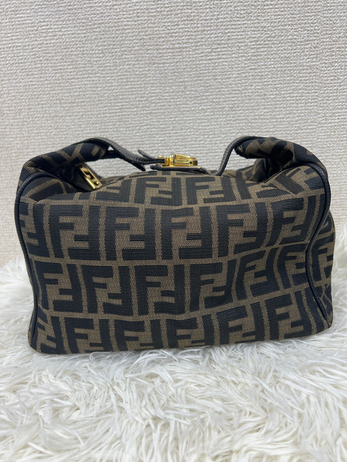 Fendi Brown Handle Bags A-19497