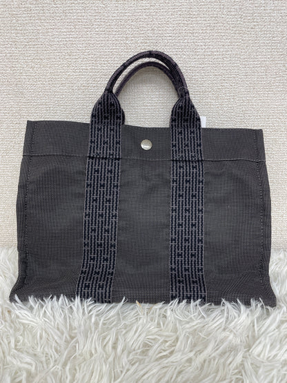 Hermes Gray Tote Bags A-19507