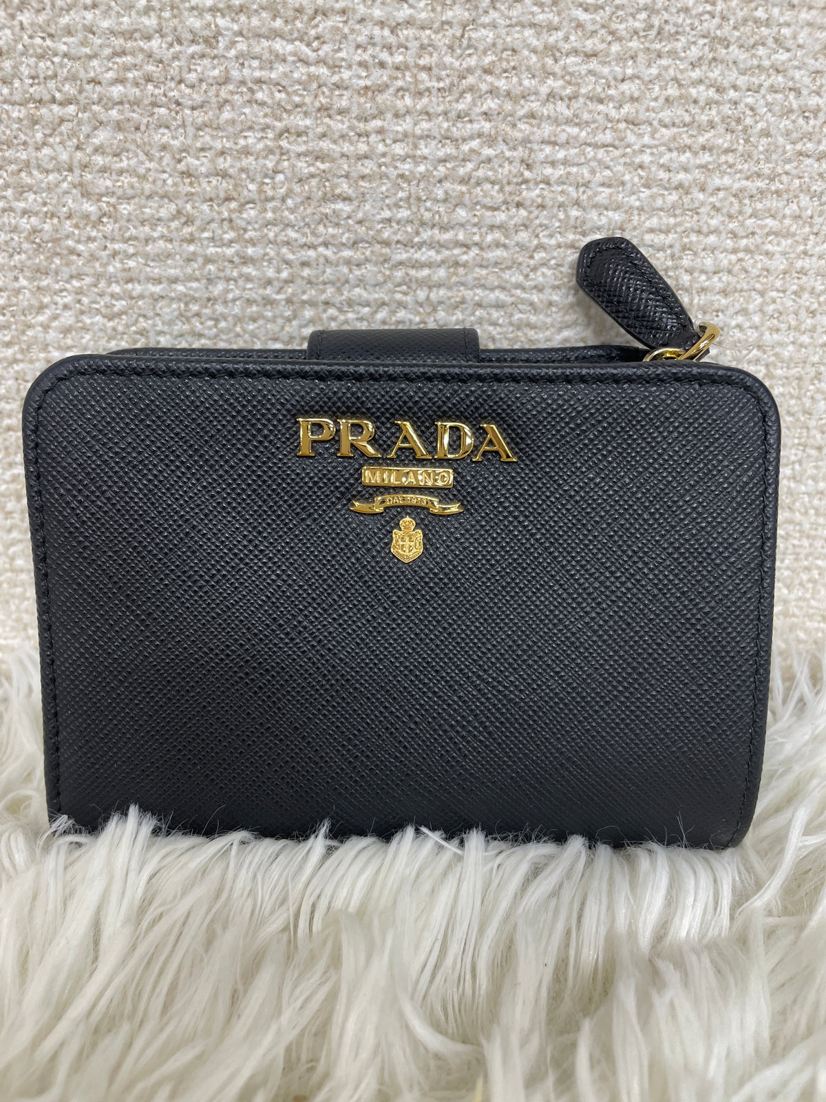 Prada Black Wallets A-19527