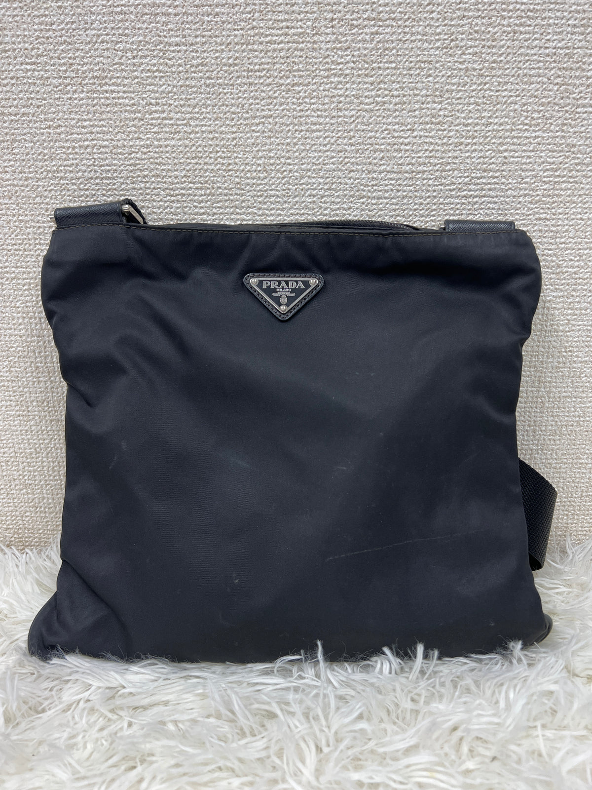 Prada Black Shoulder Bags A-19636