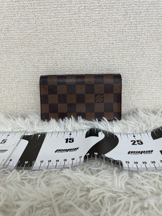 Louis Vuitton Brown Wallets A-19652