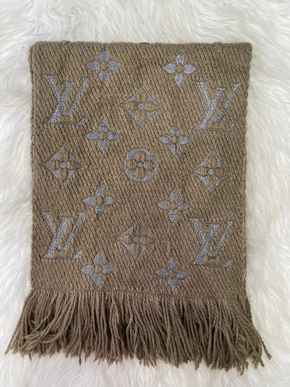 Louis Vuitton Green Scarves A-19658