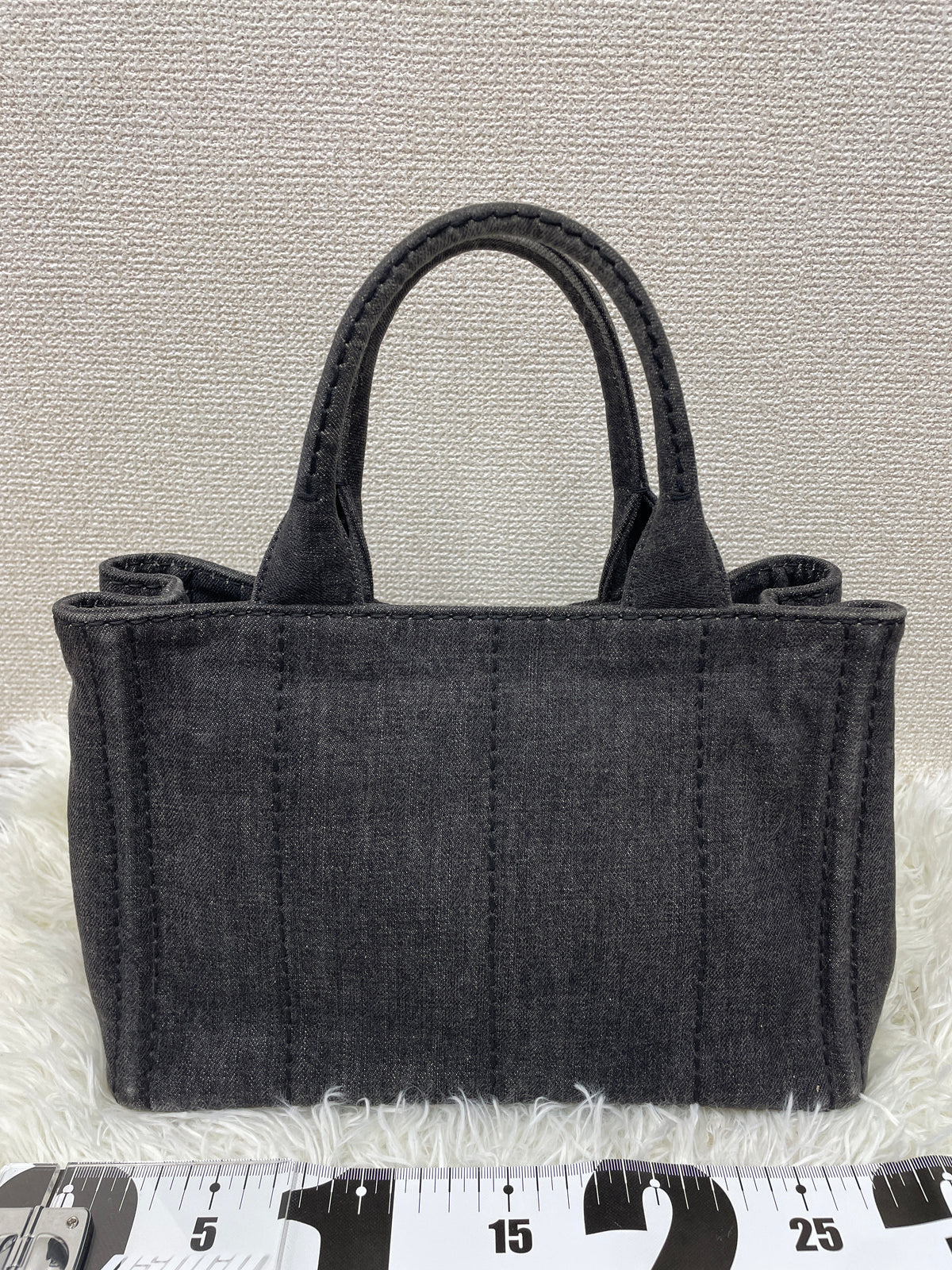 Prada Tote Bags A-19668