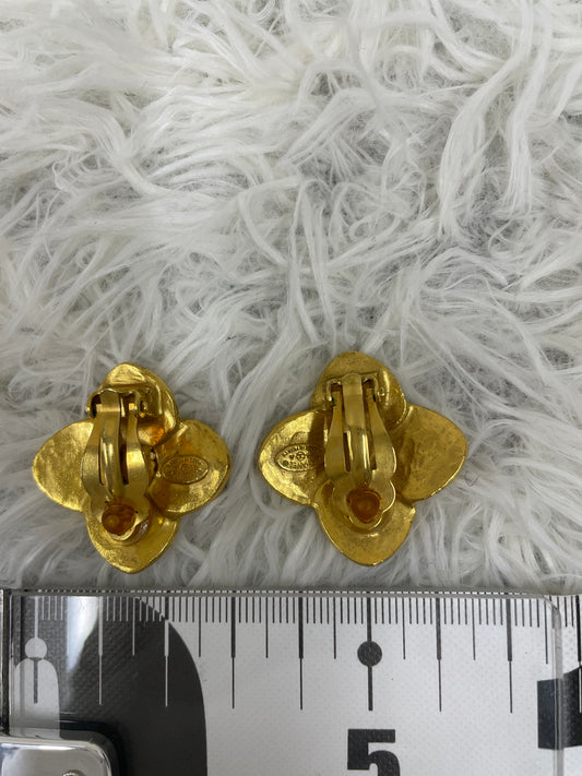 Chanel Gold Earrings A-19687