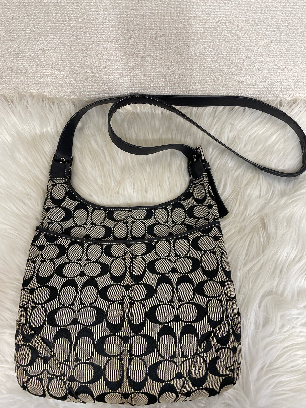 Coach Shoulder Bags A-19702