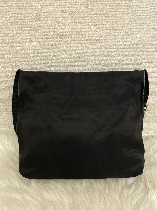 Prada Black Shoulder Bags A-19710