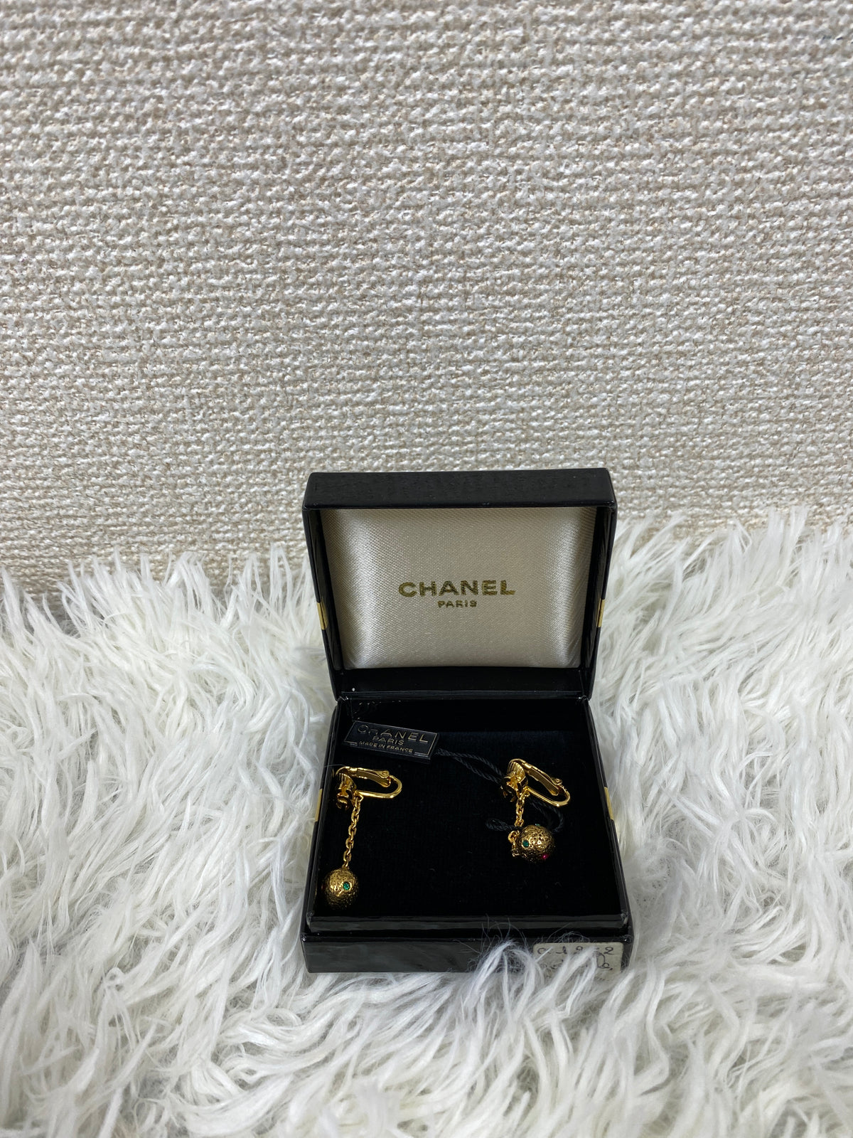 Chanel Gold Earrings A-19726