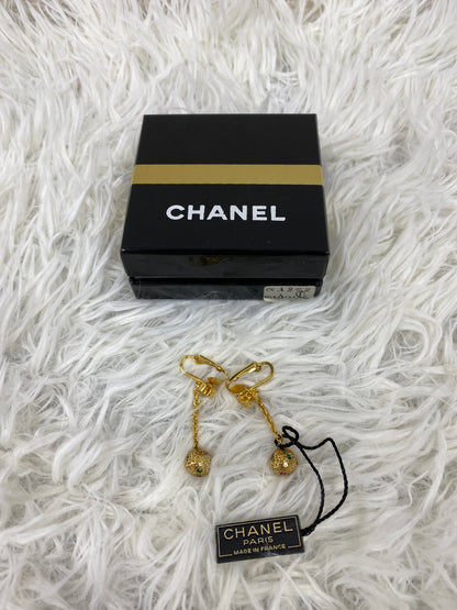 Chanel Gold Earrings A-19726