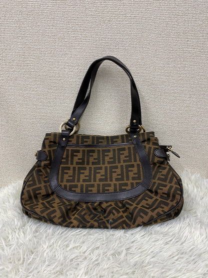 Fendi Brown Tote Bags A-19734