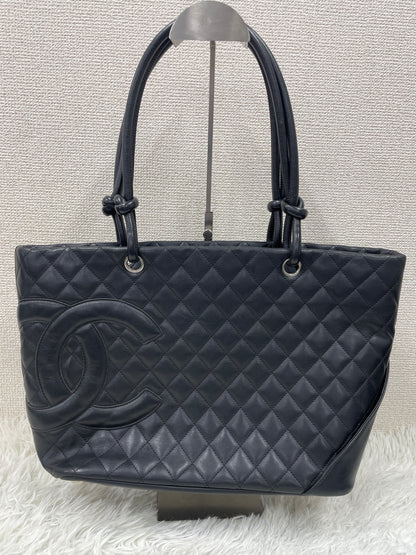 Chanel Black Tote Bags A-19766