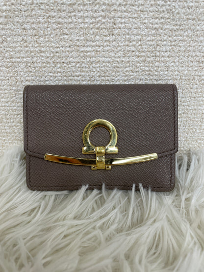Ferragamo Beige Small goods A-19776