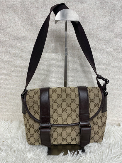 Gucci Beige Shoulder Bags A-19778