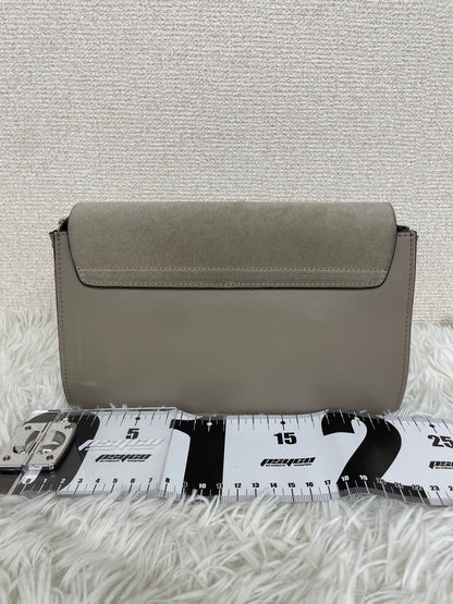 Chloe Beige Shoulder Bags A-19781